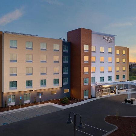 Fairfield Inn & Suites By Marriott Santa Rosa Rohnert Park Exterior foto